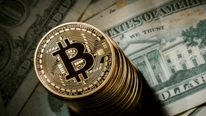Giáo sư Wharton kêu gọi Fed bảo vệ USD khỏi Bitcoin