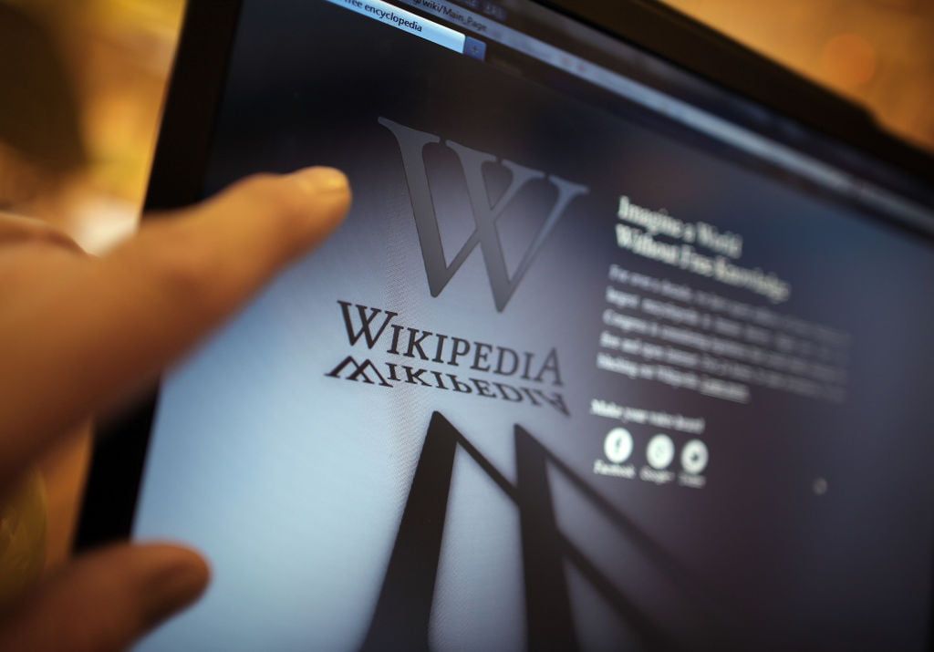 Wikipedia là “nạn nhân” tiếp theo bị cộng đồng chỉ trích dữ dội về các khoản đóng góp crypto