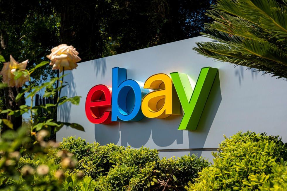 eBay mua lại NFT Marketplace của KnownOrigin ở Anh